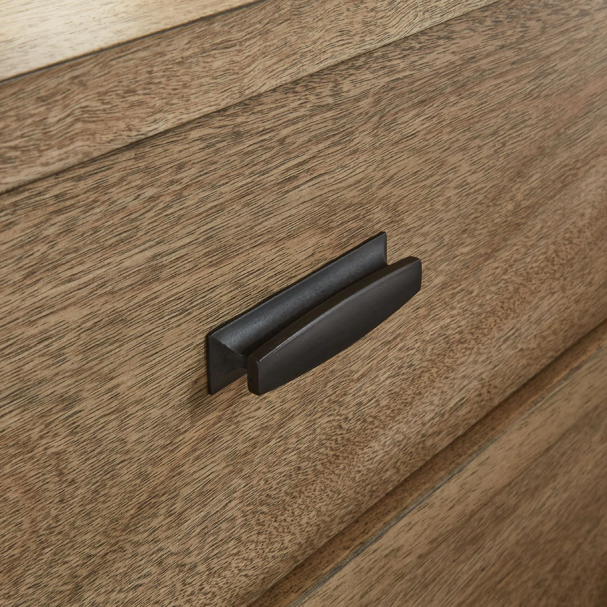 Tomtyn Dresser - Light Brown - Image 7