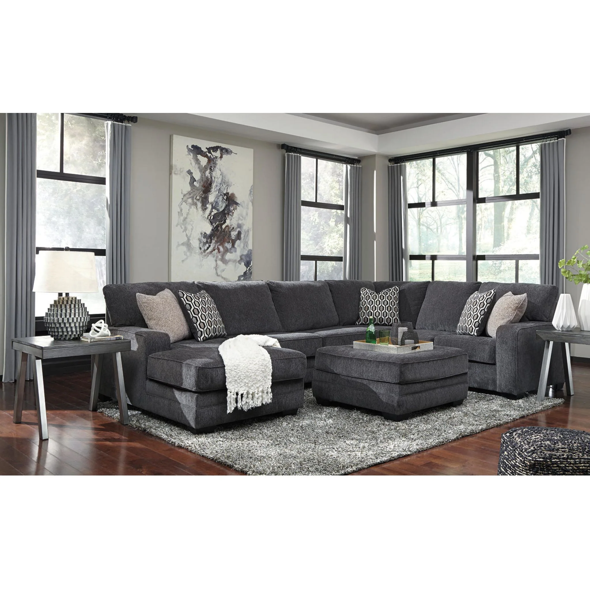 Tracling 3 Piece Sectional with Chaise - Image 38