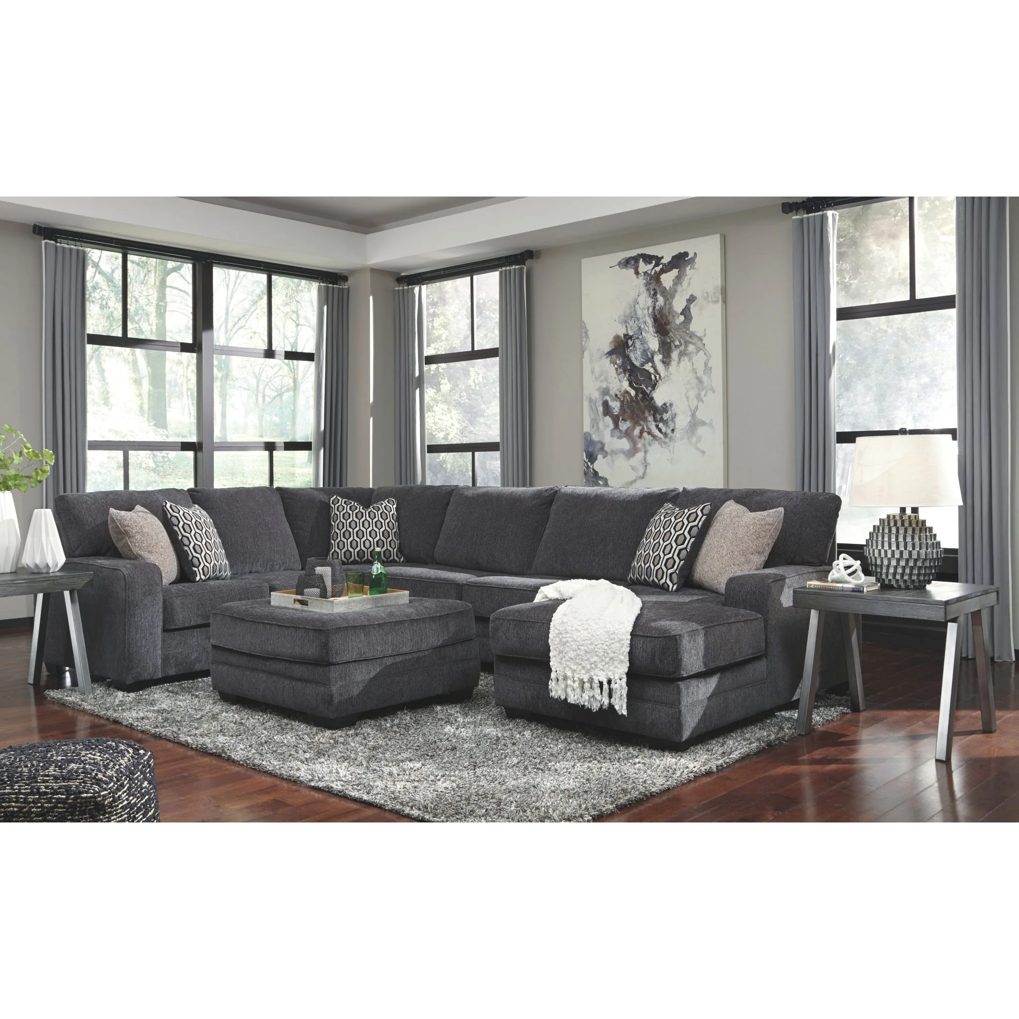 Tracling 3 Piece Sectional with Chaise - Image 5