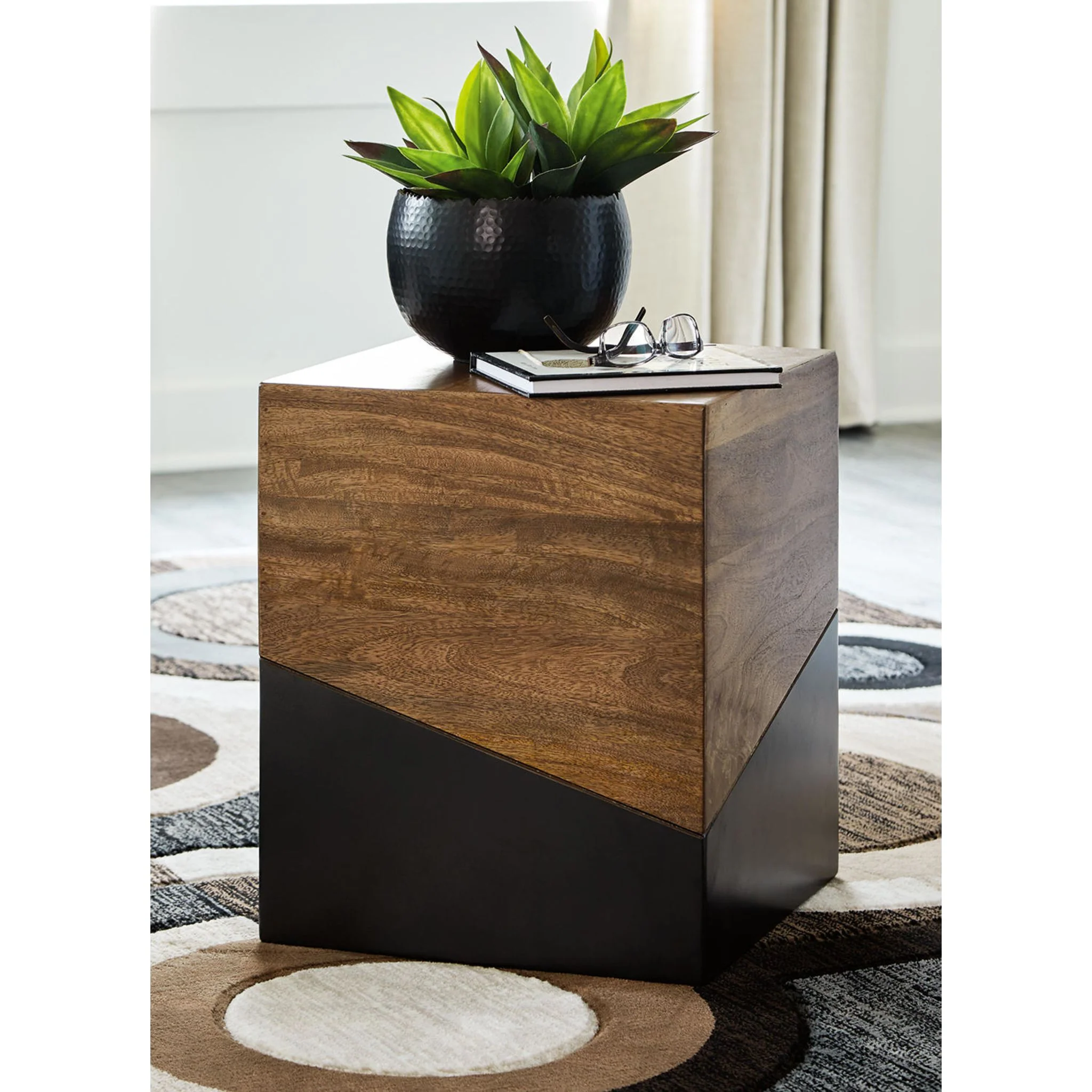 Trailbend Accent Table - Brown/Gunmetal - Image 10