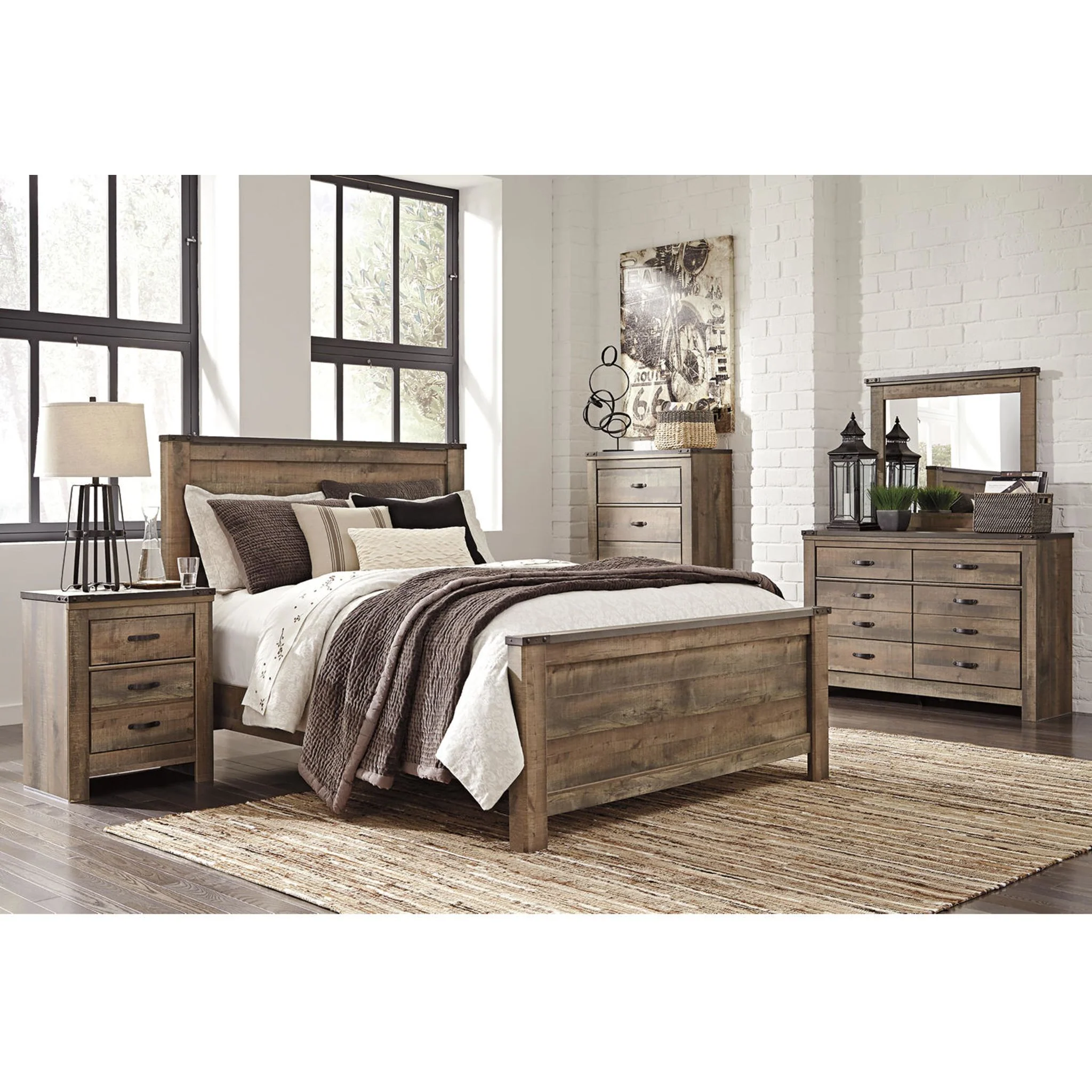 Trinell Panel Bed - Brown - Image 10