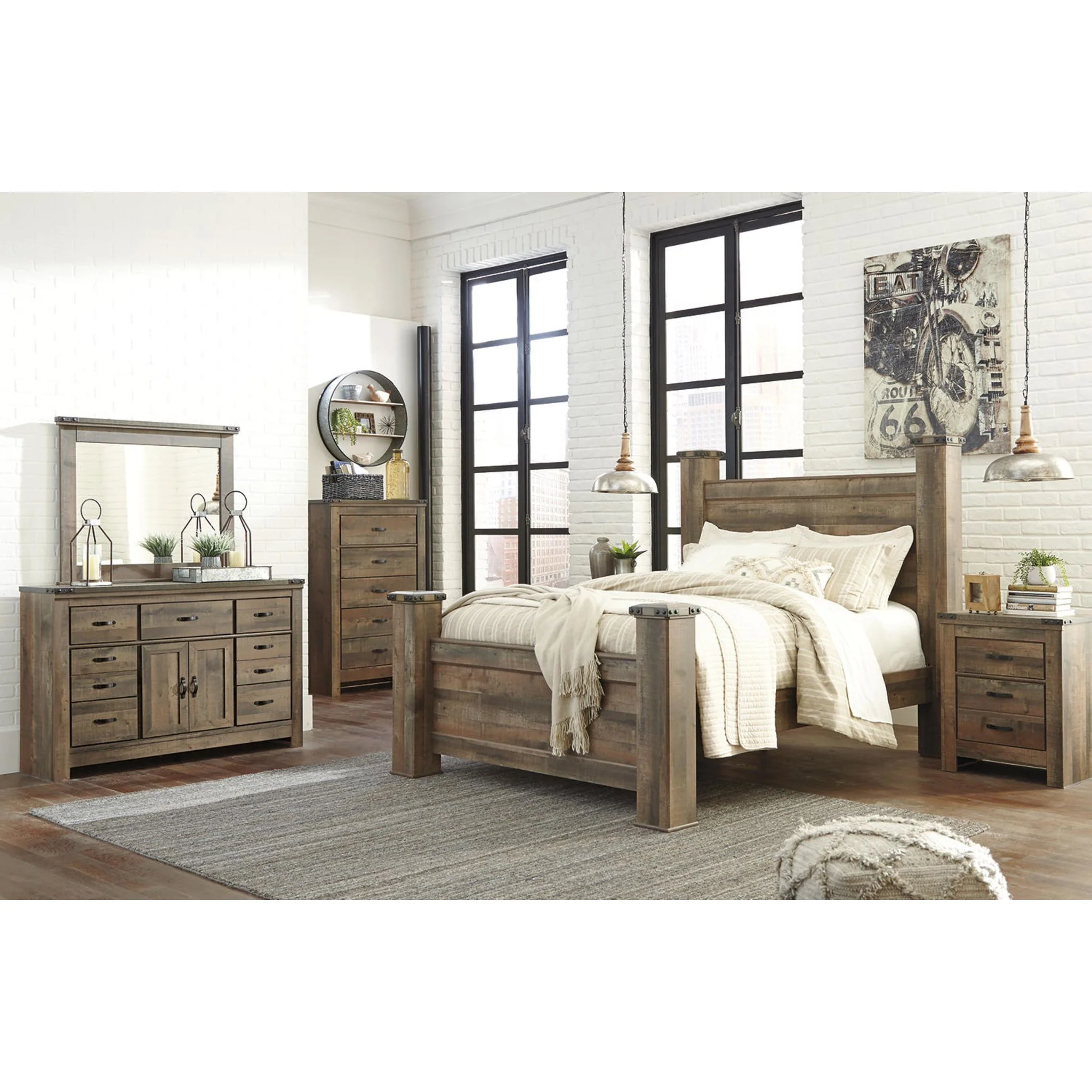 Trinell Poster Bed - Brown - Image 11