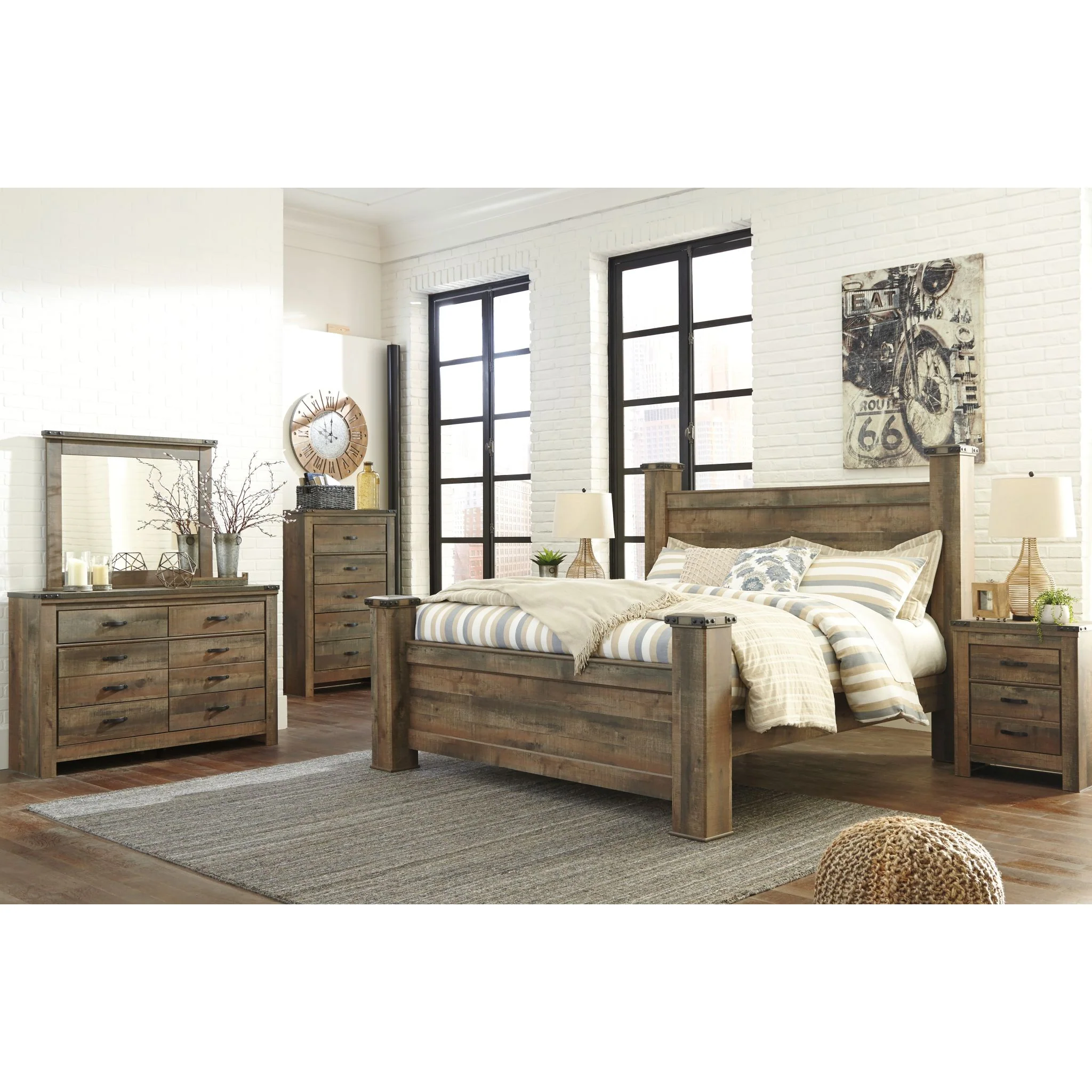 Trinell Poster Bed - Brown - Image 18