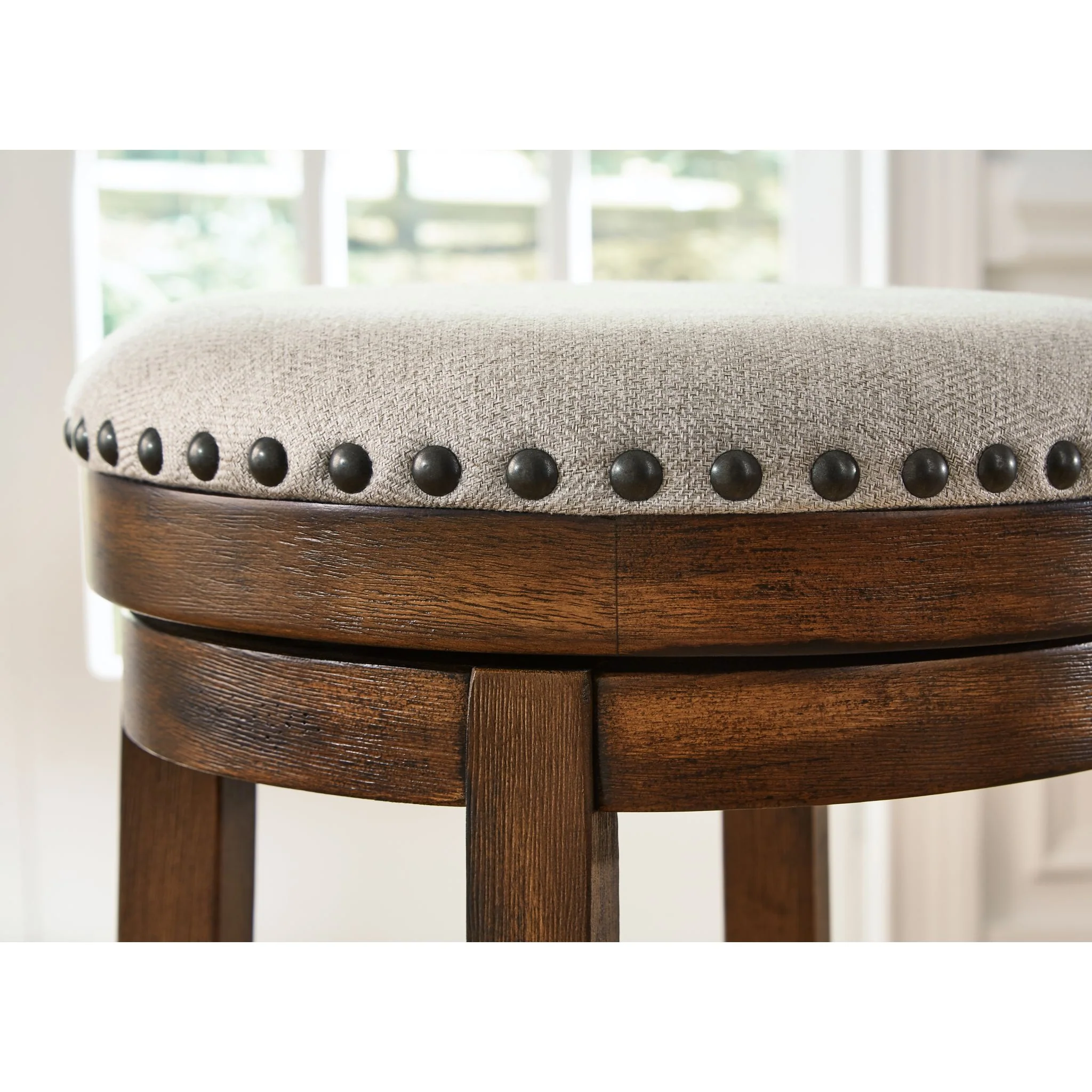 Valebeck Counter Height Stool - Brown/Black - (D546-124) - Image 5