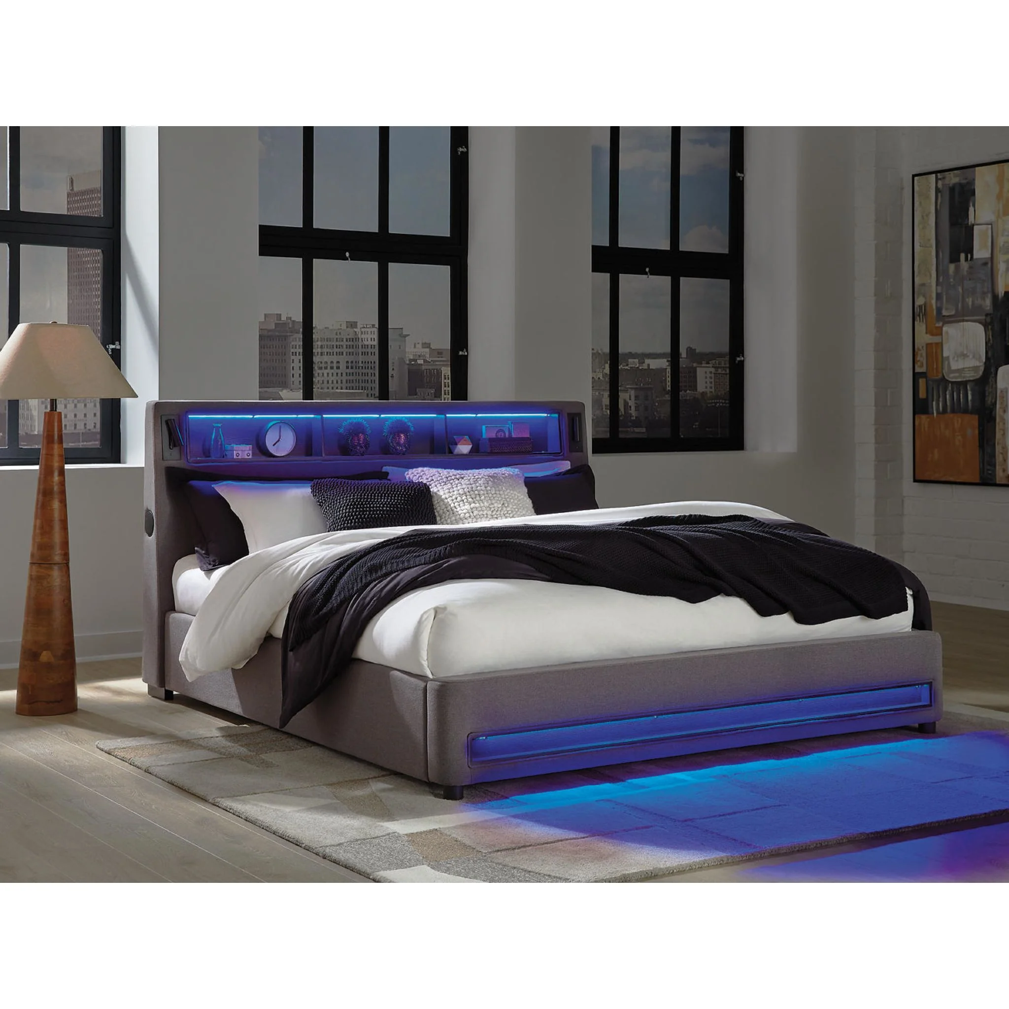 Verishaw King Upholstered Bed - Gray - Image 3