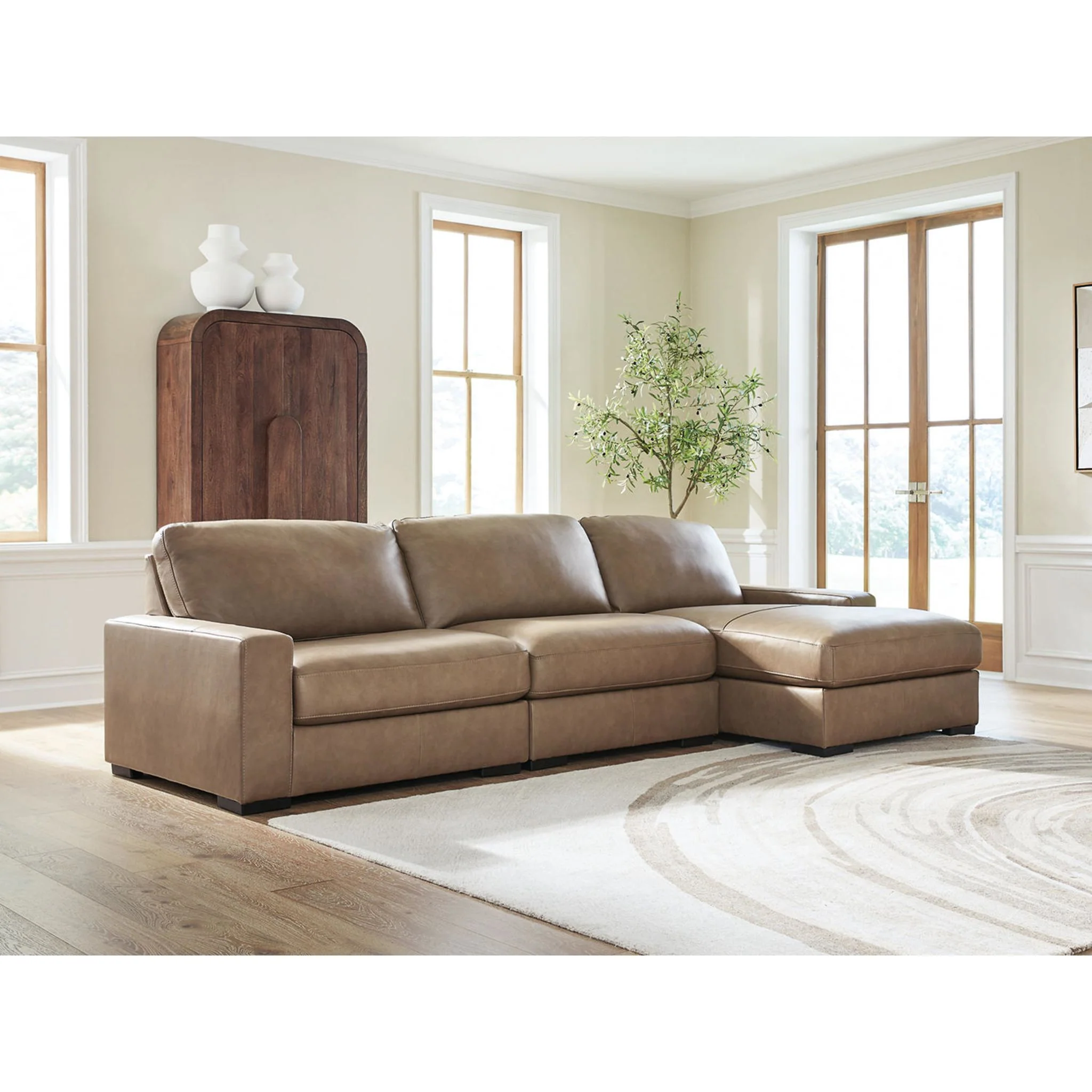 Veronella 3 Piece Sectional with Chaise - Image 4