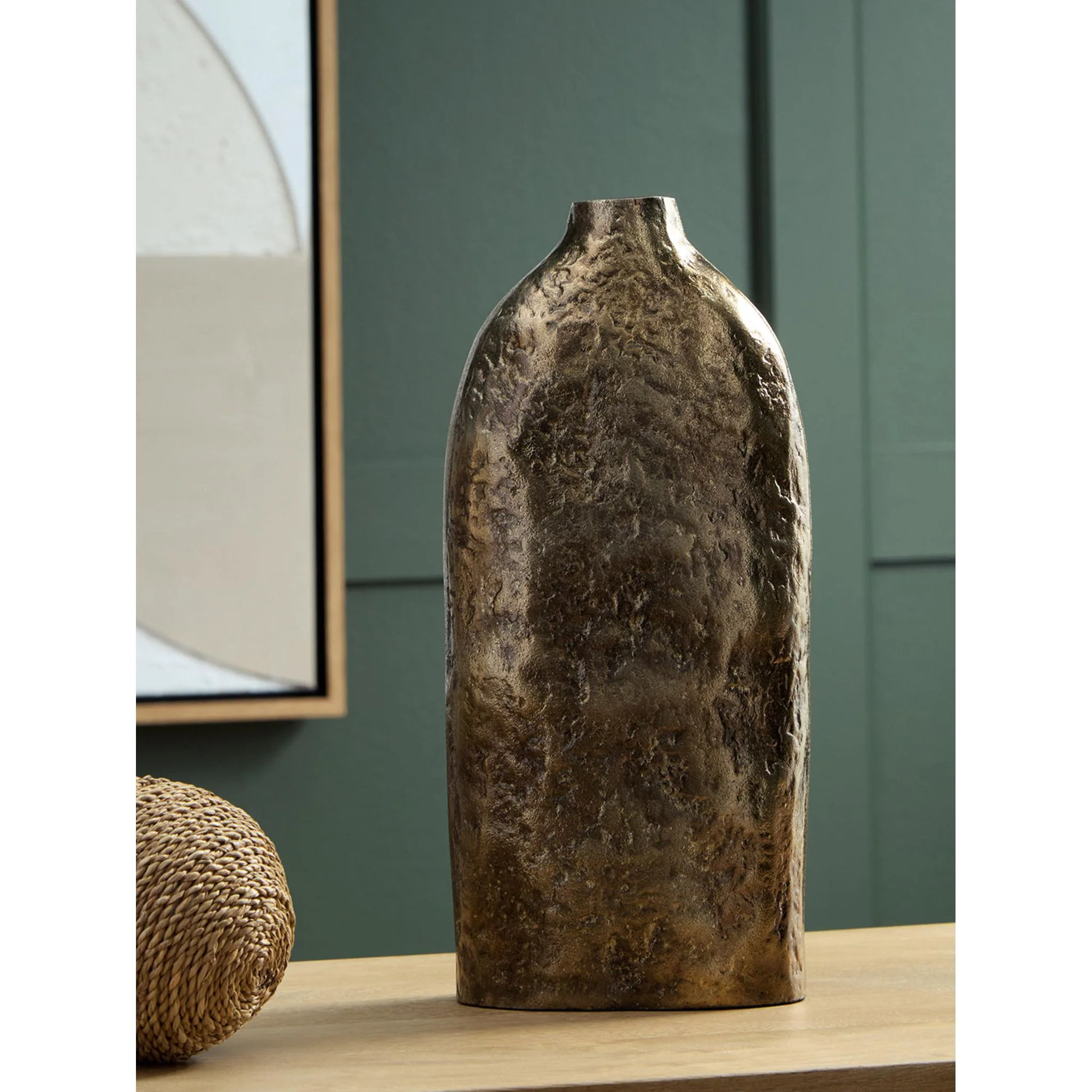 Wallmond Vase - Image 2