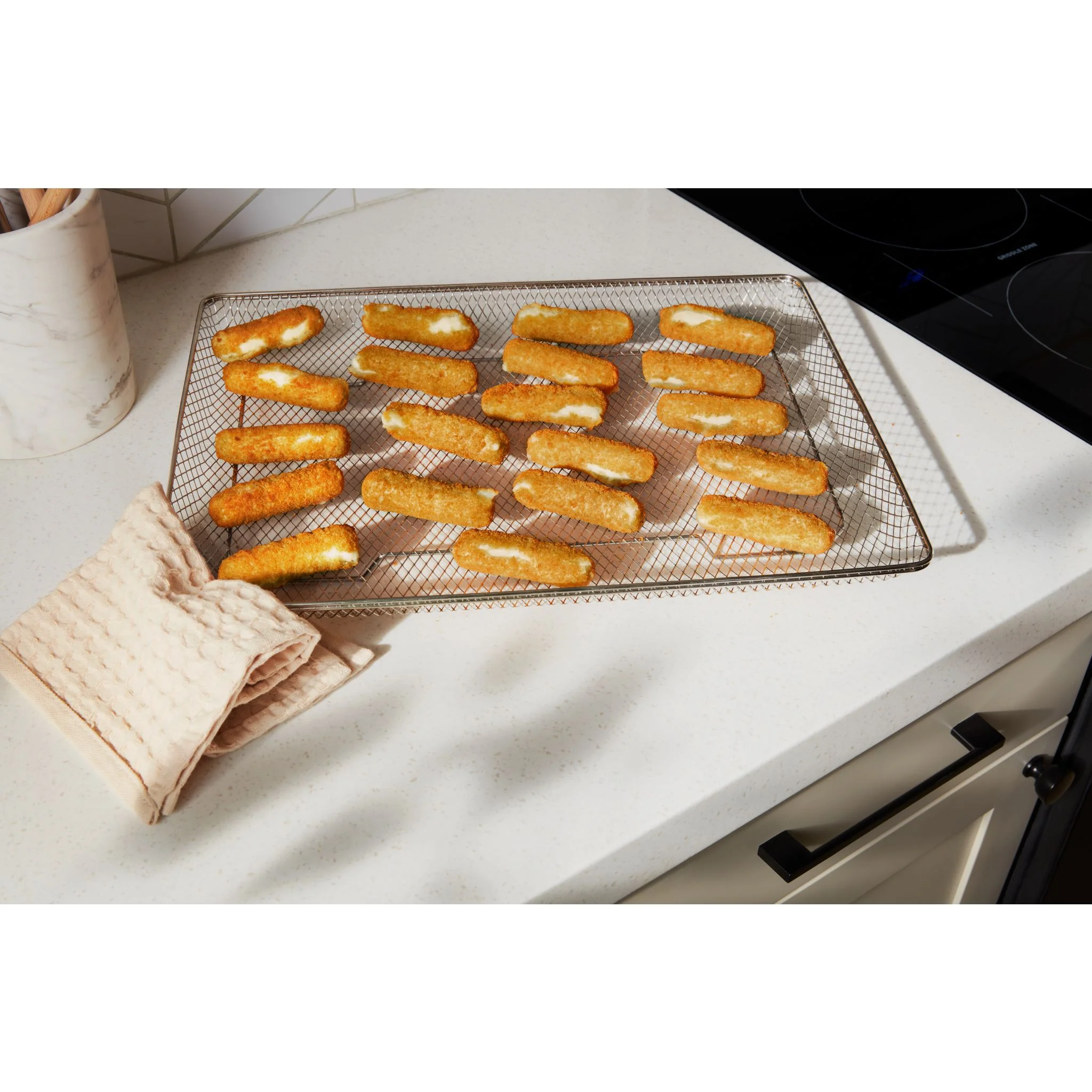 Whirlpool 30-Inch Smart Electric Range with Air Cooking, WipeClean Coating & Steam/Self Clean - Fingerprint Resistant Stainless Steel (YWFES7530RZ) - Image 11
