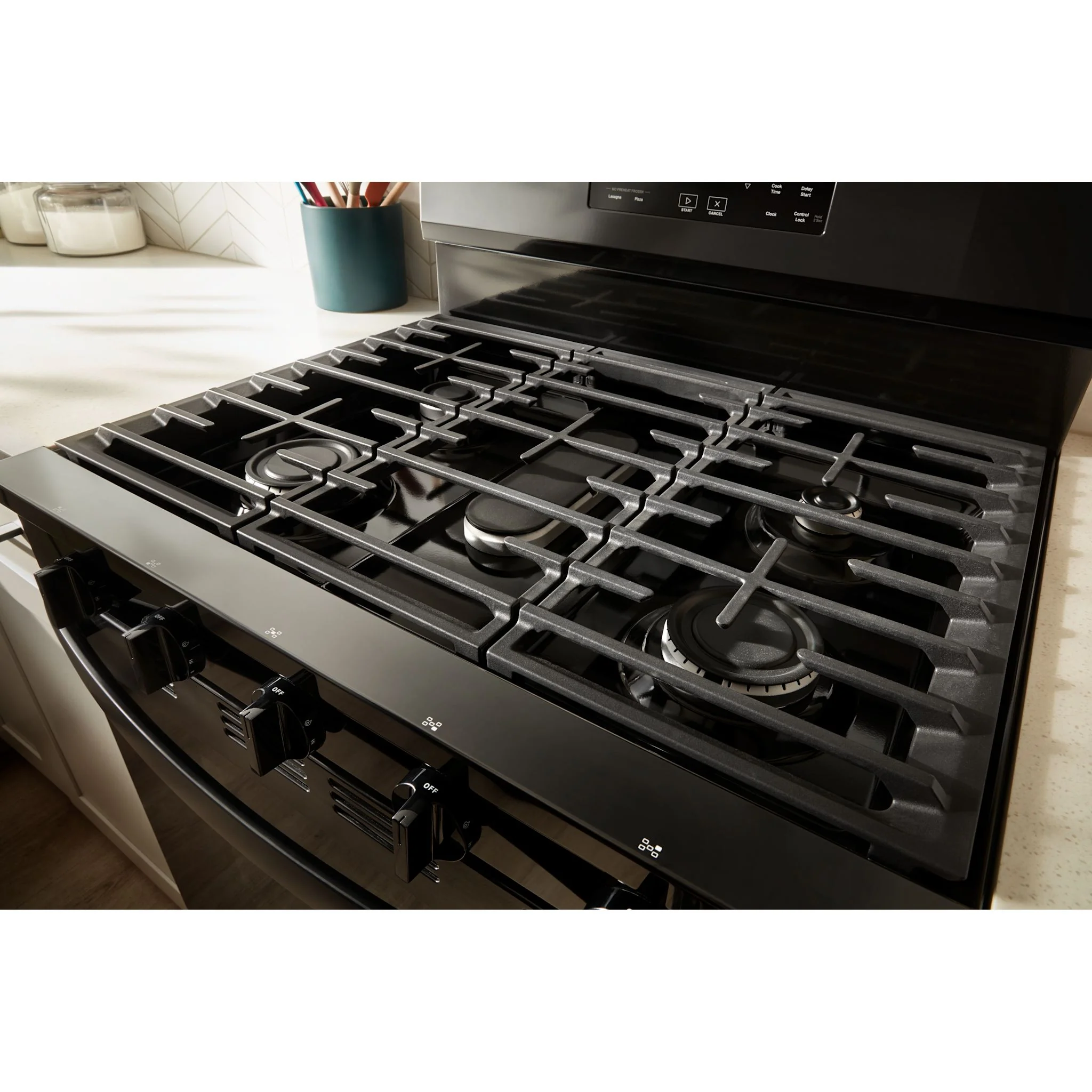 Whirlpool 30-inch Gas Range with Air Fry and Air Baking, Self Cleaning, Rapid Preheat 5.0 CuFt Capacity -Black (WFGS5030RB) - Image 10