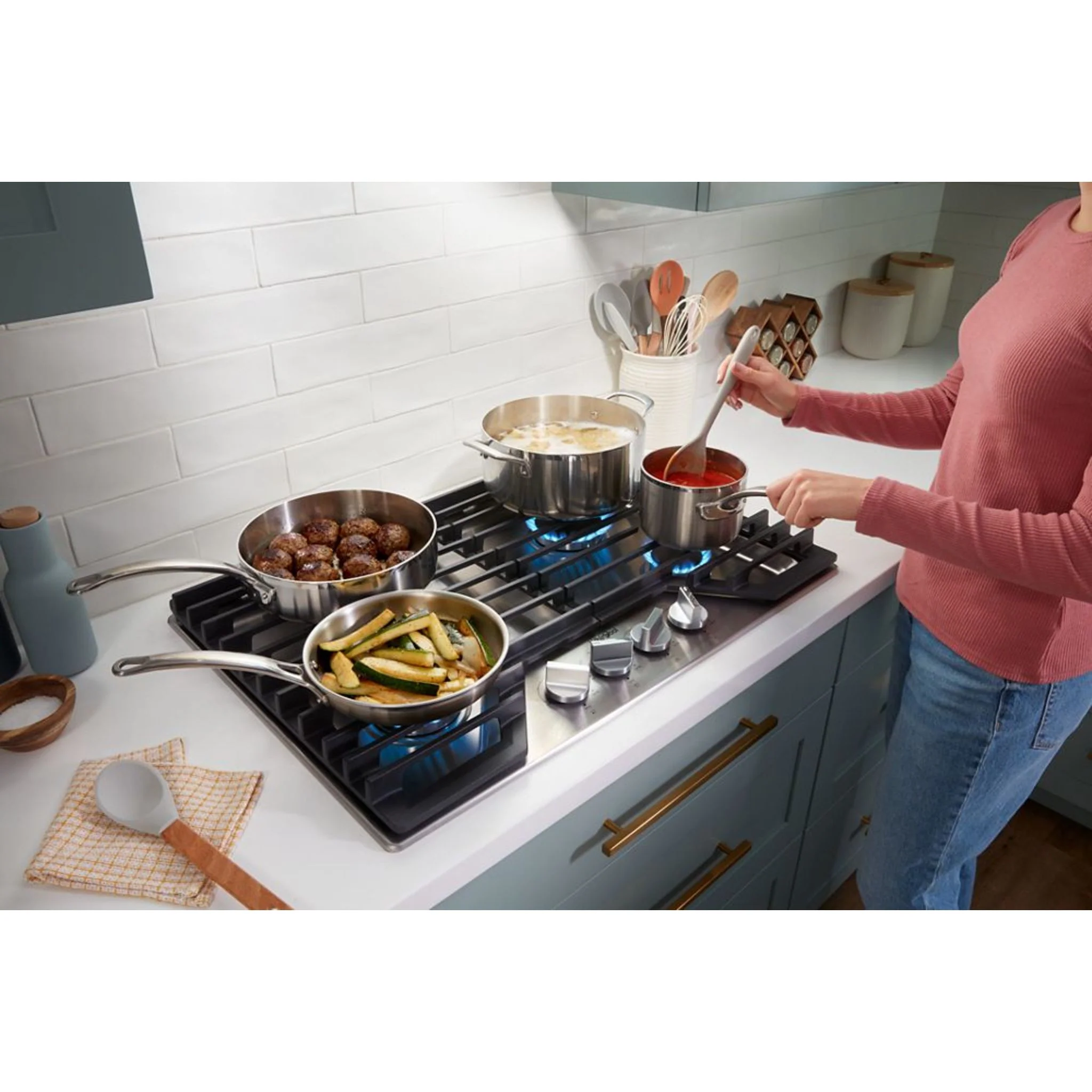 Whirlpool 36-inch Gas Cooktop with 2-in-1 Hinged Grate to Griddle -Stainless Steel (WCGK7536PS) - Image 12
