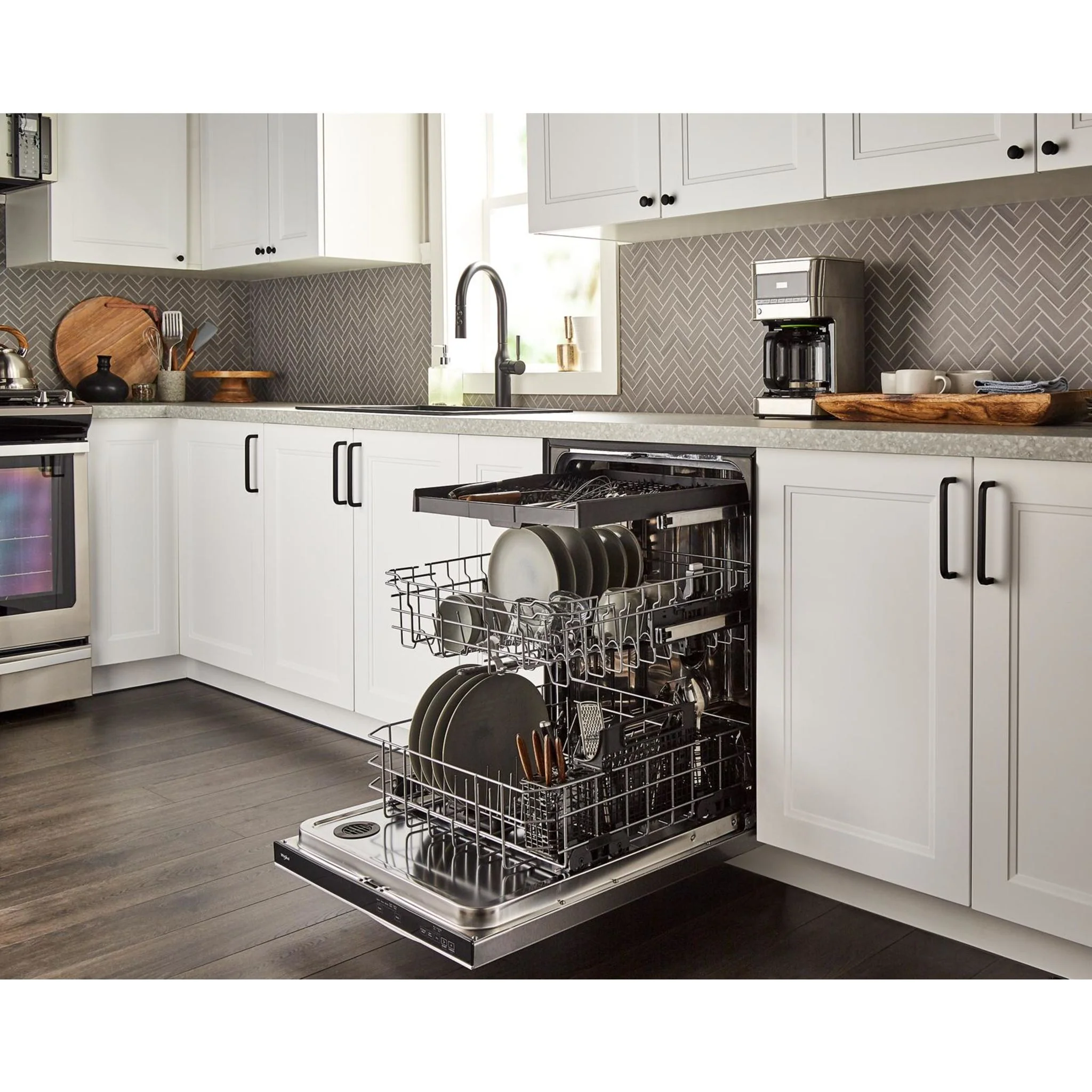 Whirlpool 24-Inch Stainless Steel Dishwasher with AI Intelligent Wash System - 47 dBA -Stainless Steel (WDT750SAKZ) - Image 7