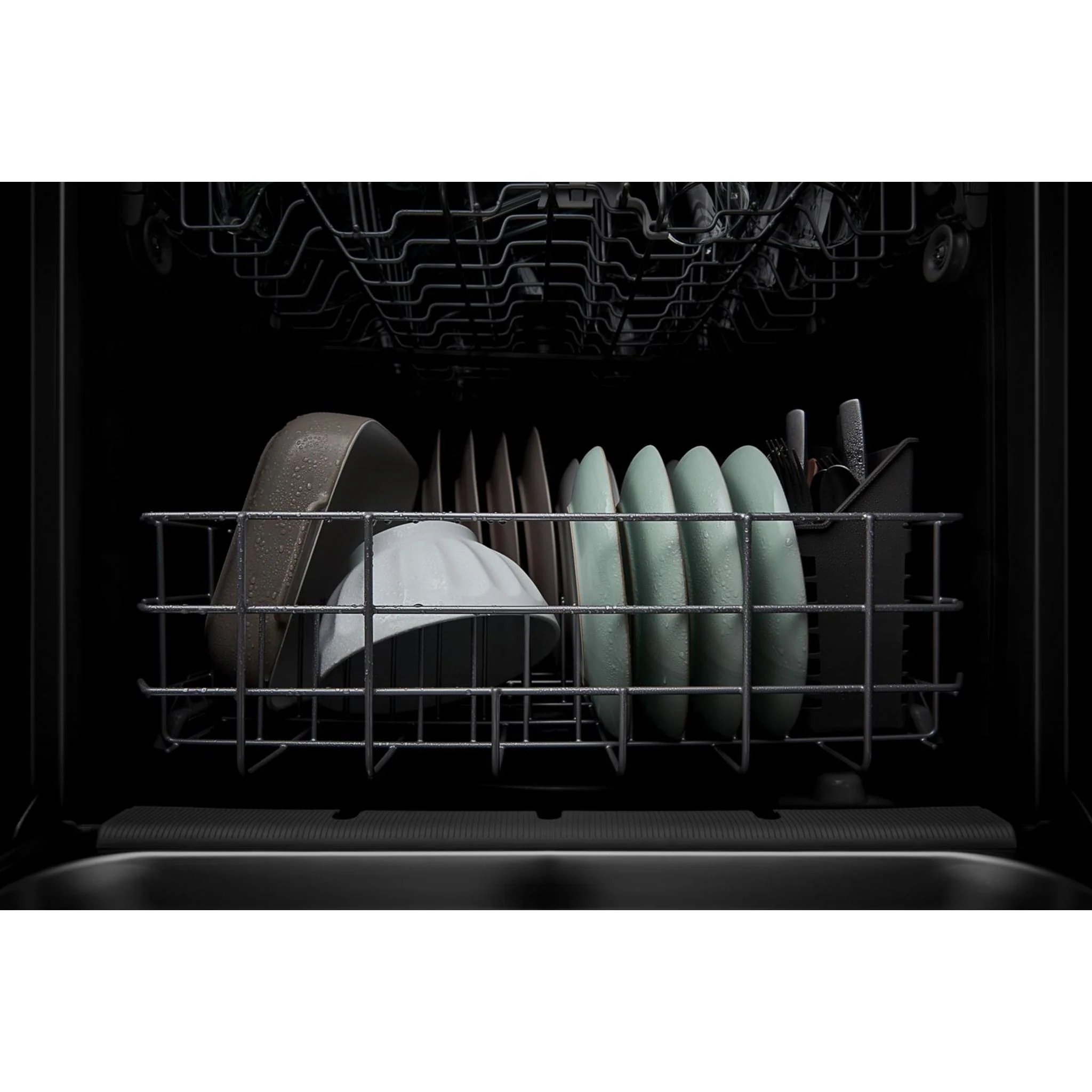 Whirlpool 51 dBA Quiet Dishwasher with 3rd Rack and Pocket Handle -Stainless Steel (WDP730HAMZ) - Image 11