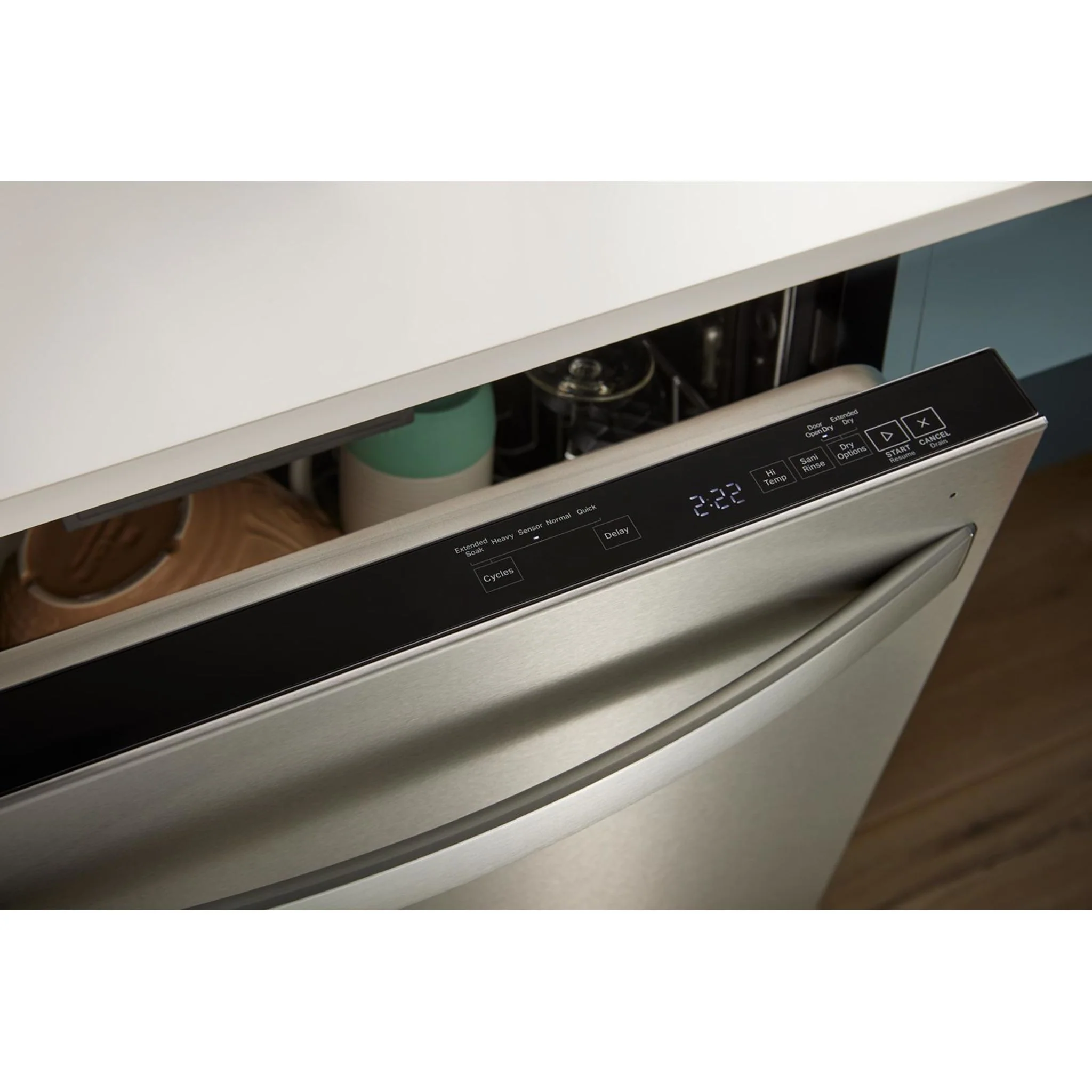 Whirlpool 44 dBA Dishwasher Flush with Cabinets with 3rd Rack -White (WDT550SAPW) - Image 19