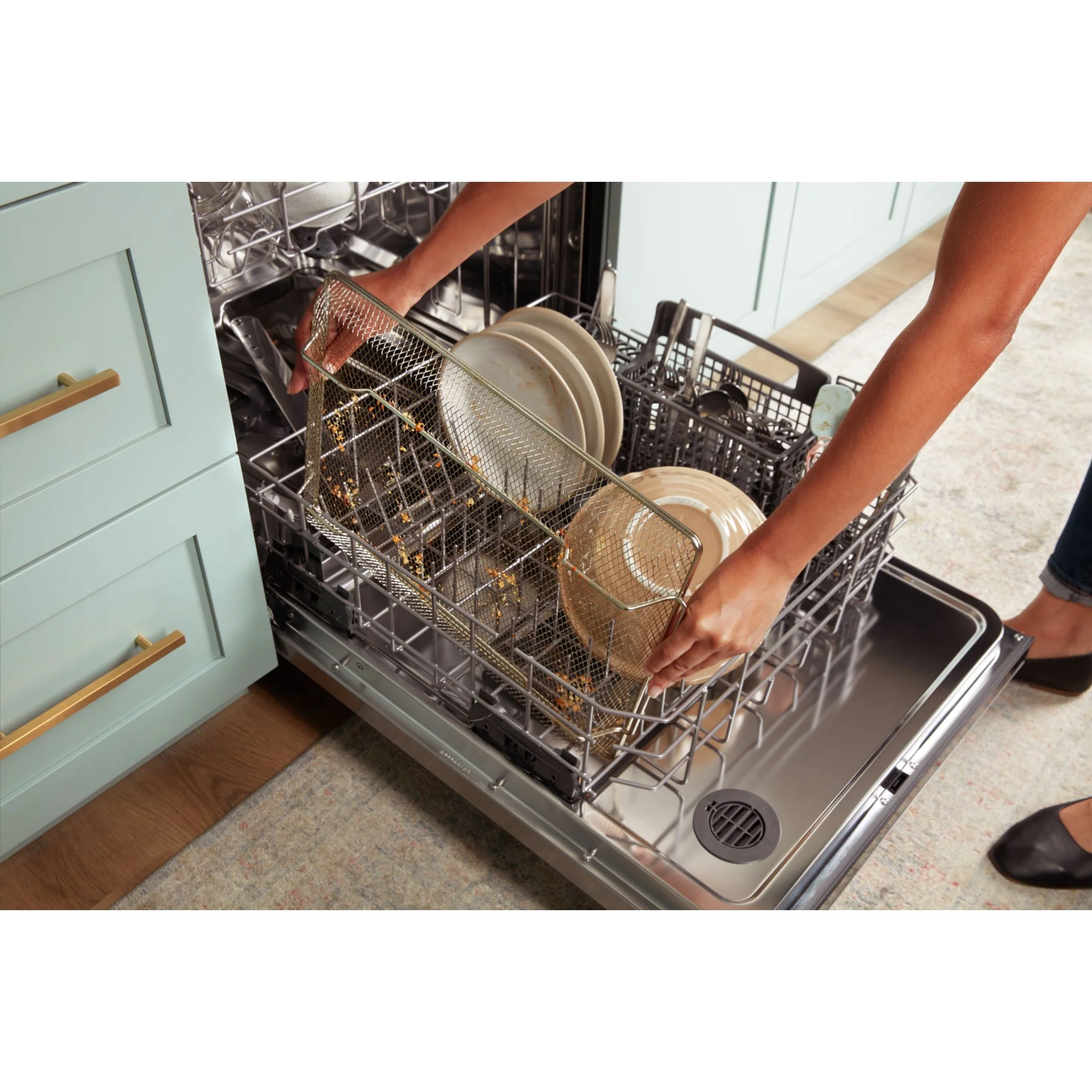 Whirlpool 24-Inch Stainless Steel Dishwasher with AI Intelligent Wash and Tall Top Rack -Stainless Steel (WDT740SALZ) - Image 8