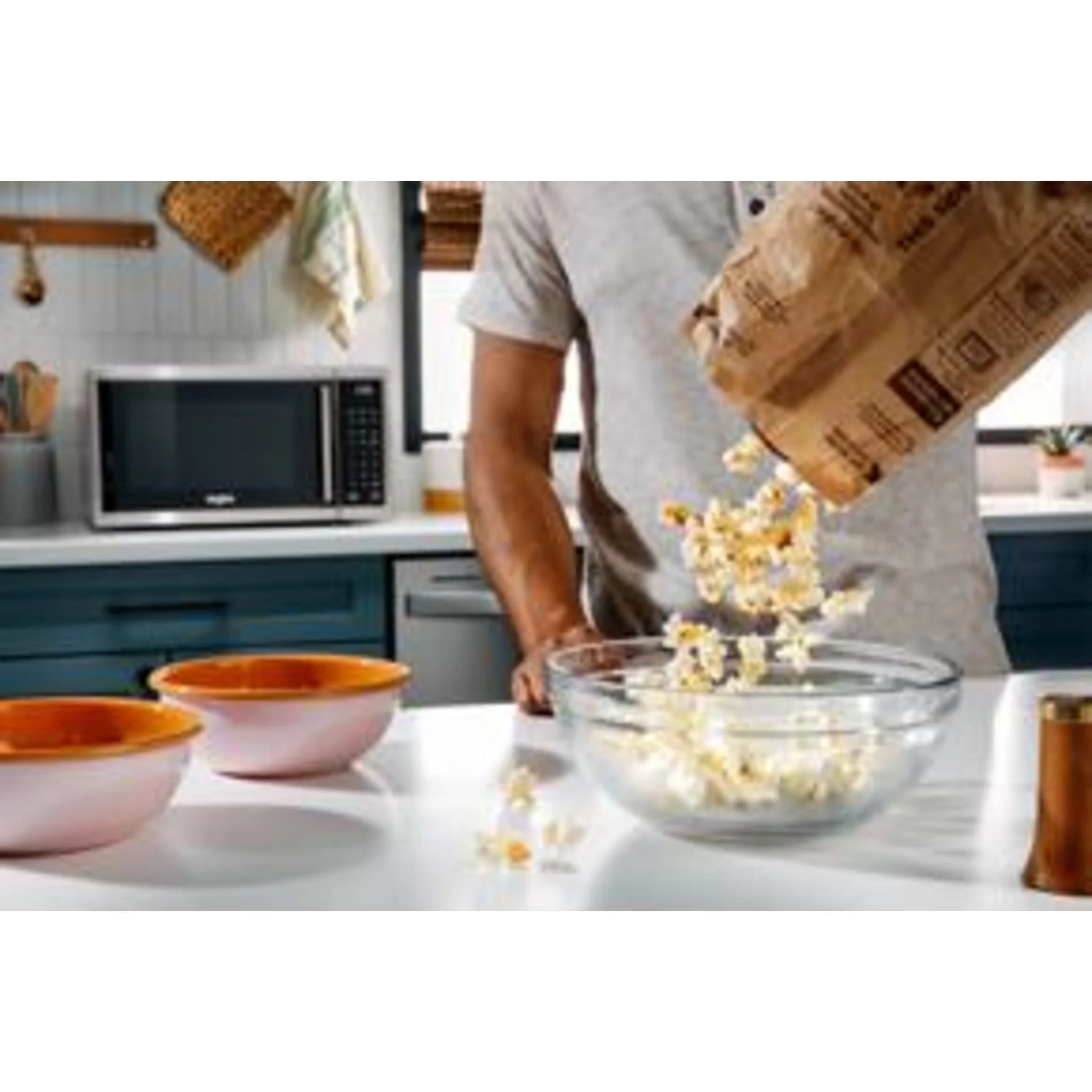 Whirlpool 1.0 cu. ft. Stainless Steel All-In-One Multifunctional Countertop Microwave With Air Fry - 900 watt -Stainless Steel (WMCS5522RS) - Image 11