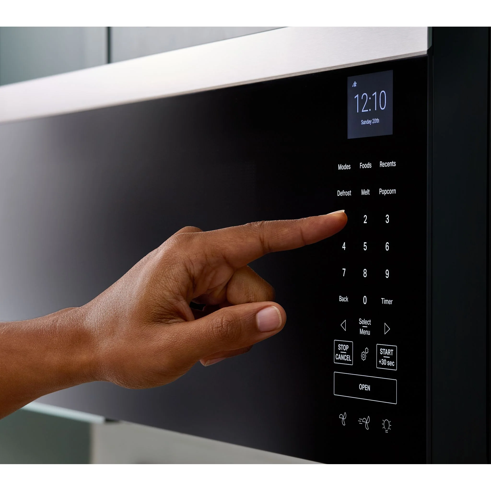 Whirlpool 1.1 cu. ft. Smart Low Profile Microwave Hood Combination with 450 CRM 4-Speed Venting -Black Stainless Finish (YWMML5530RV) - Image 4