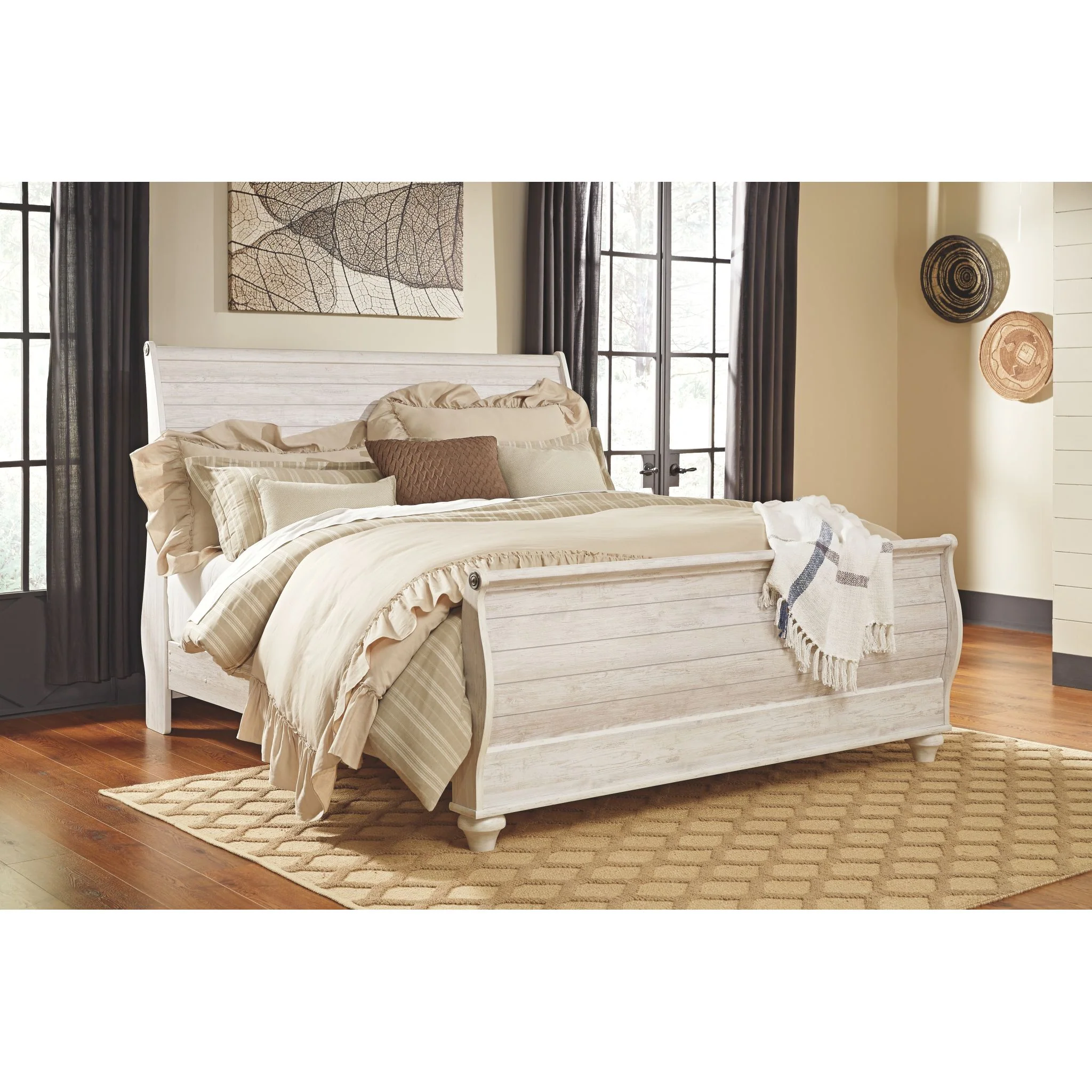 Willowton 5 Piece King Sleigh Bedroom - Whitewash - Image 3