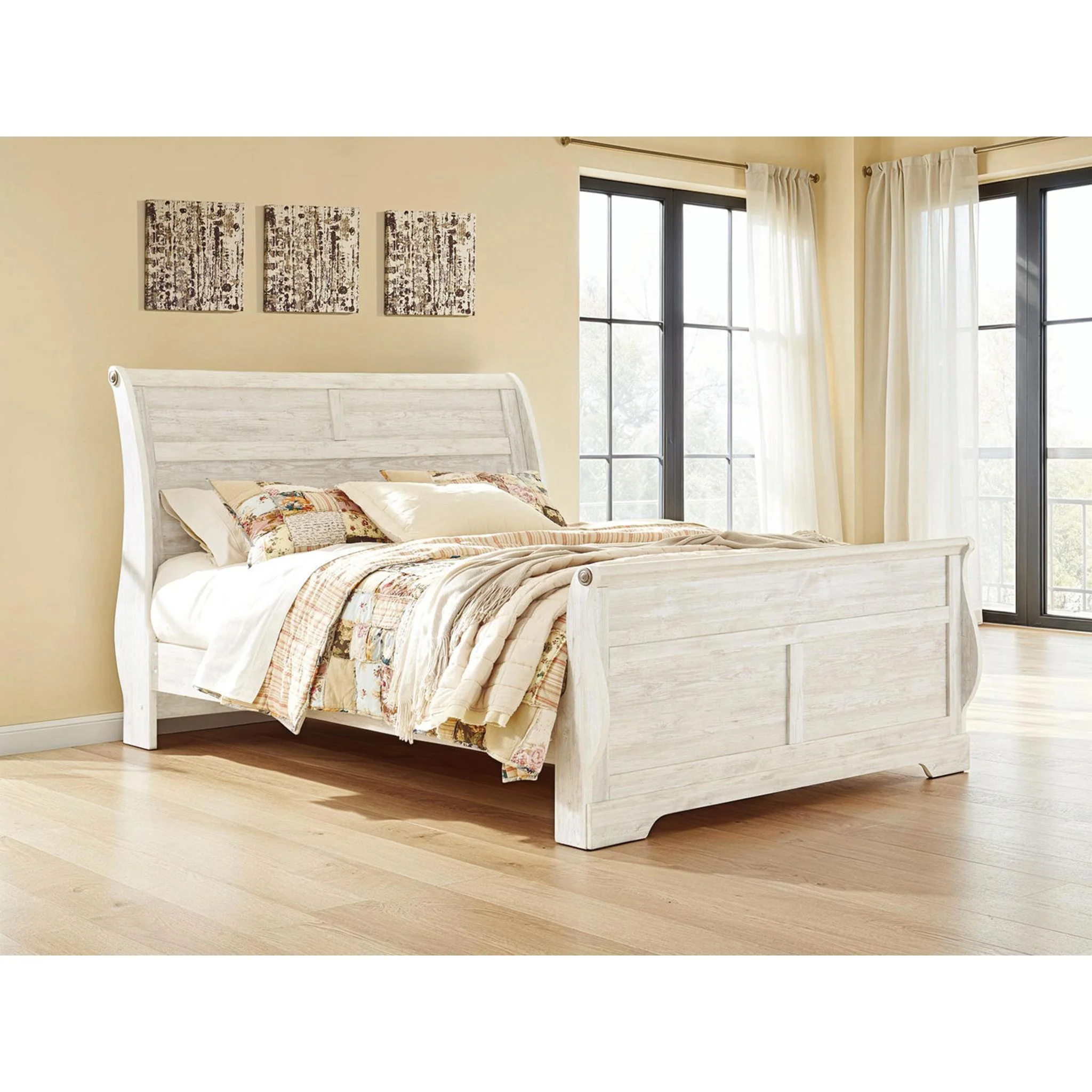 Willowton Queen Sleigh Bed - Image 6
