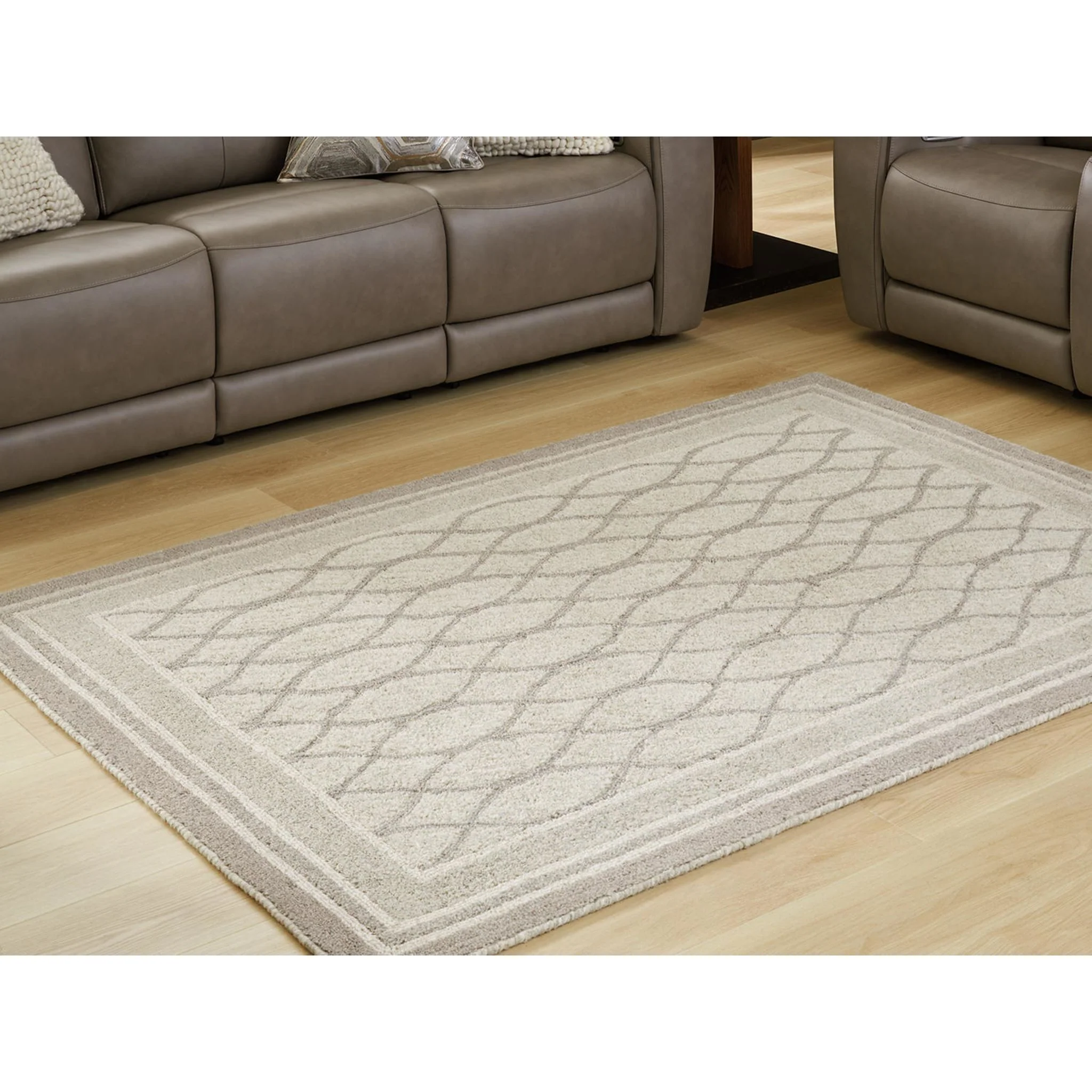Wimney Area Rug - Image 2