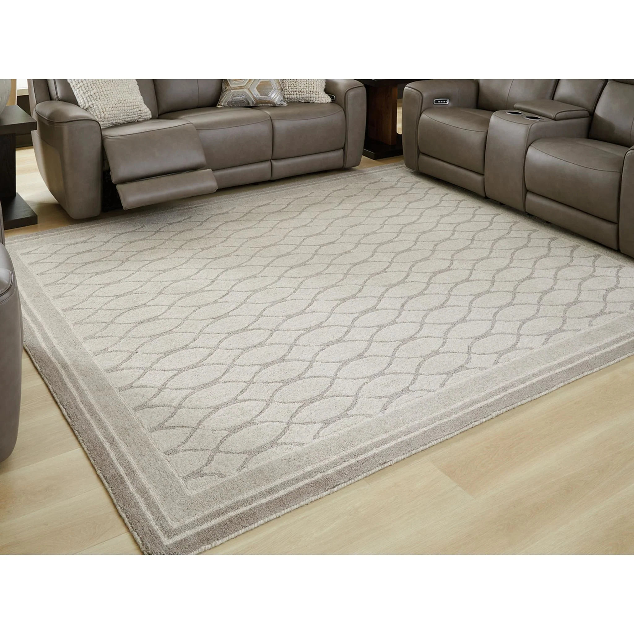Wimney Area Rug - Image 8