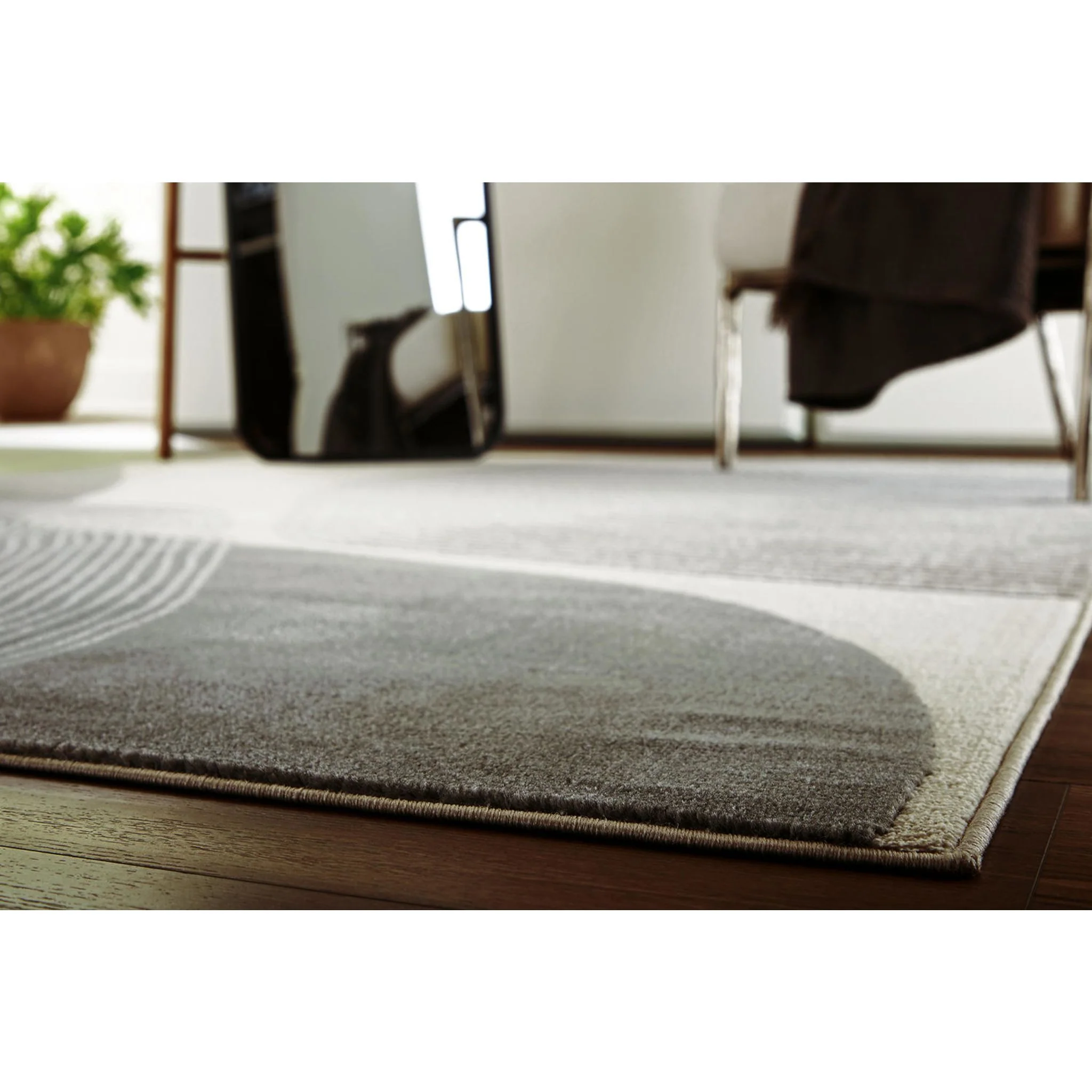 Winderburg Area Rug - Image 2