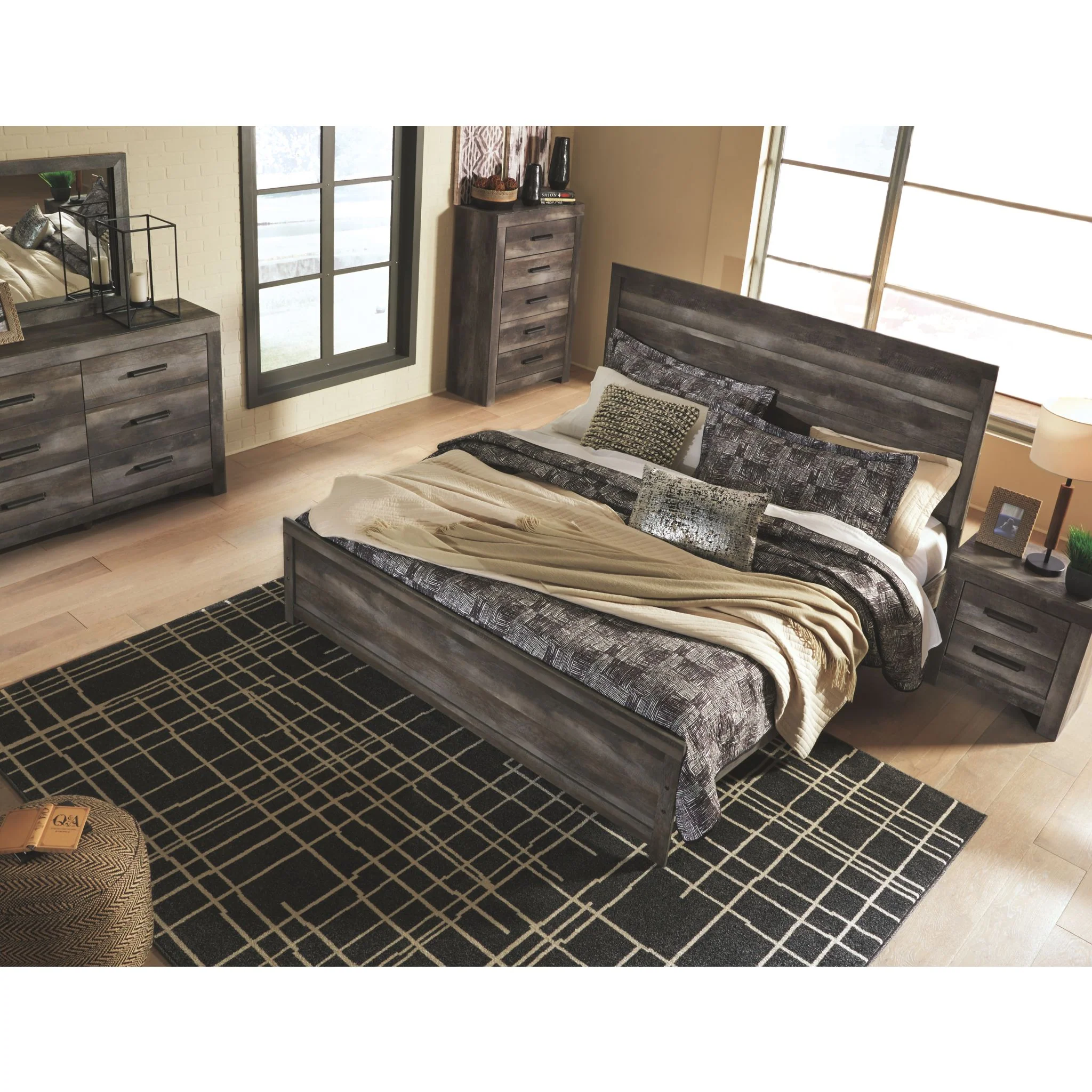 Wynnlow Panel Bed - Gray - Image 15