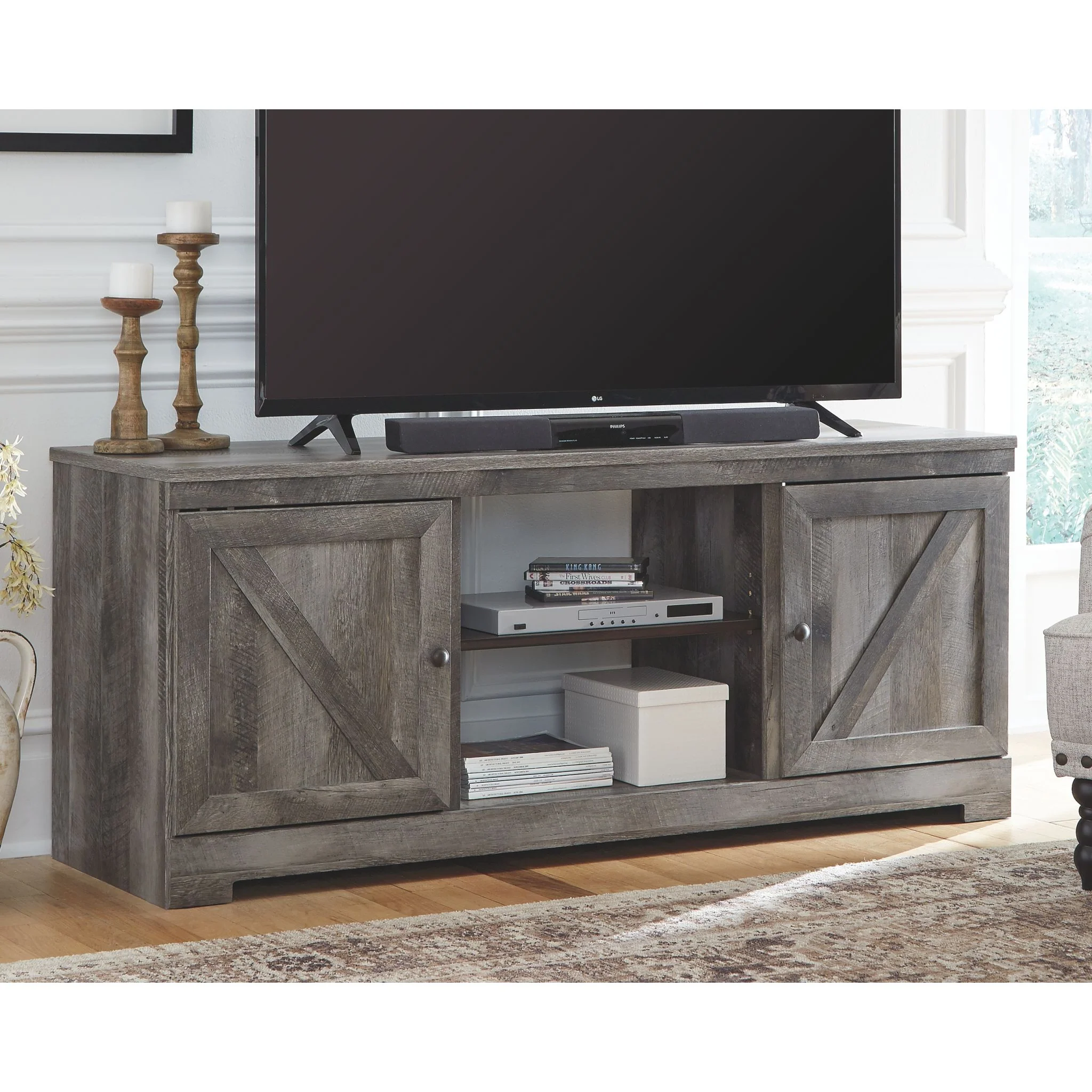 Wynnlow TV Stand - Gray - Image 2