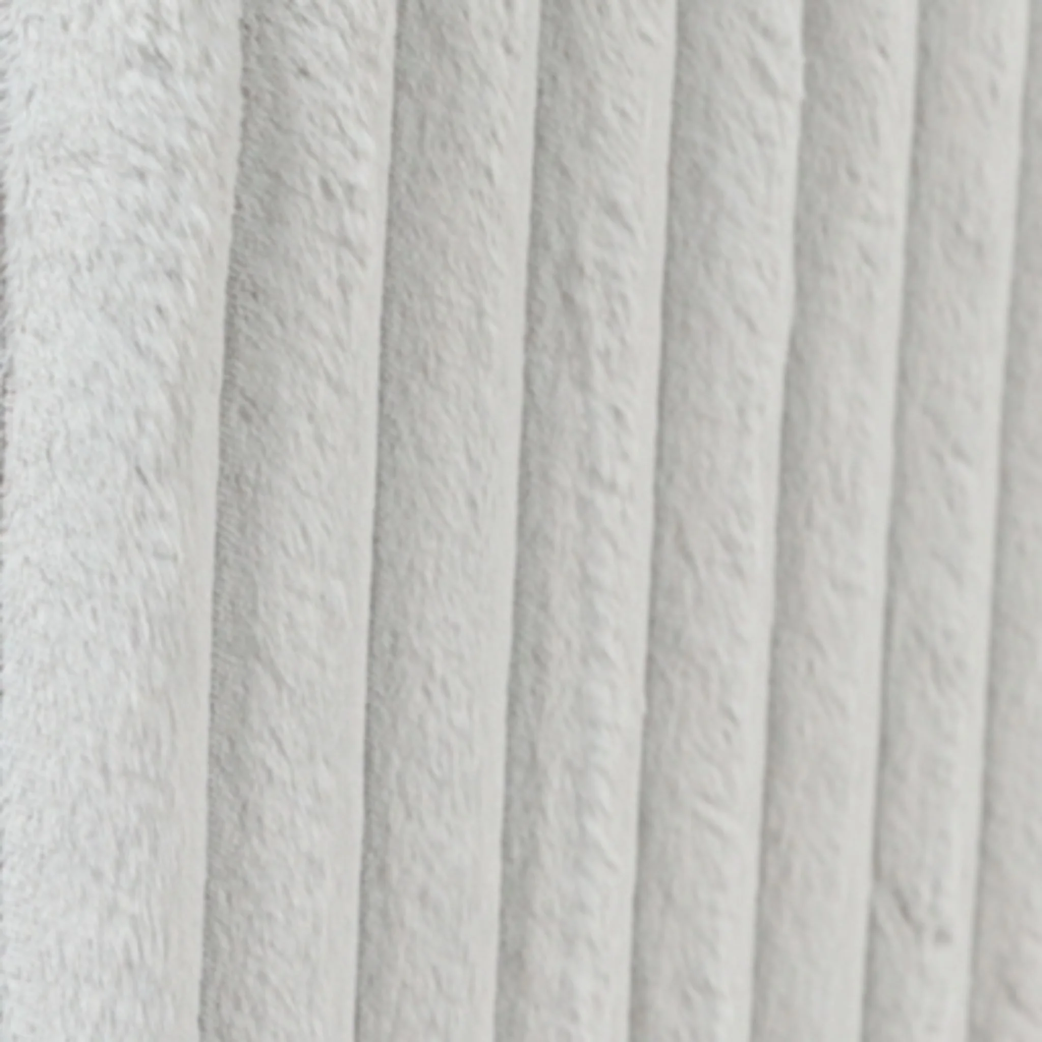 Zuraleus King Upholstered Bed - White - Image 14